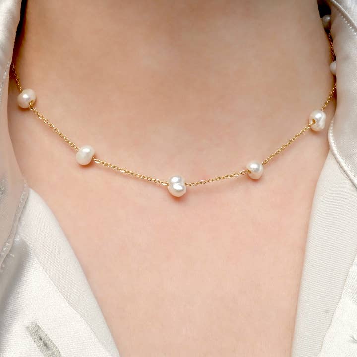Blueyejewelry - Wholesale Beaded/Pearl Necklace - Pearl Station Necklace - Pearl Satellite Necklace