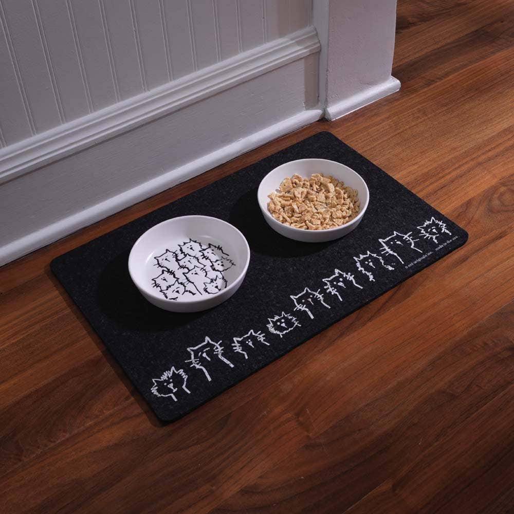 Speckle and Spot by Ore’ Originals - Wholesale Pet Bowl - Cat/Dog - Pet Bowl | Random Cats2