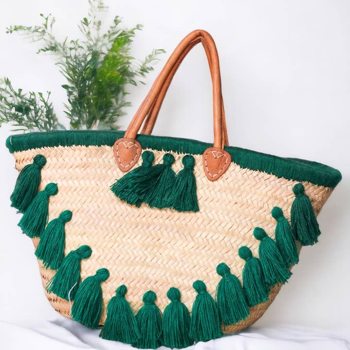 Handgefertigte marokkanische Strohledertasche mit Quasten für den Großhandel von HandmadeBestSeller