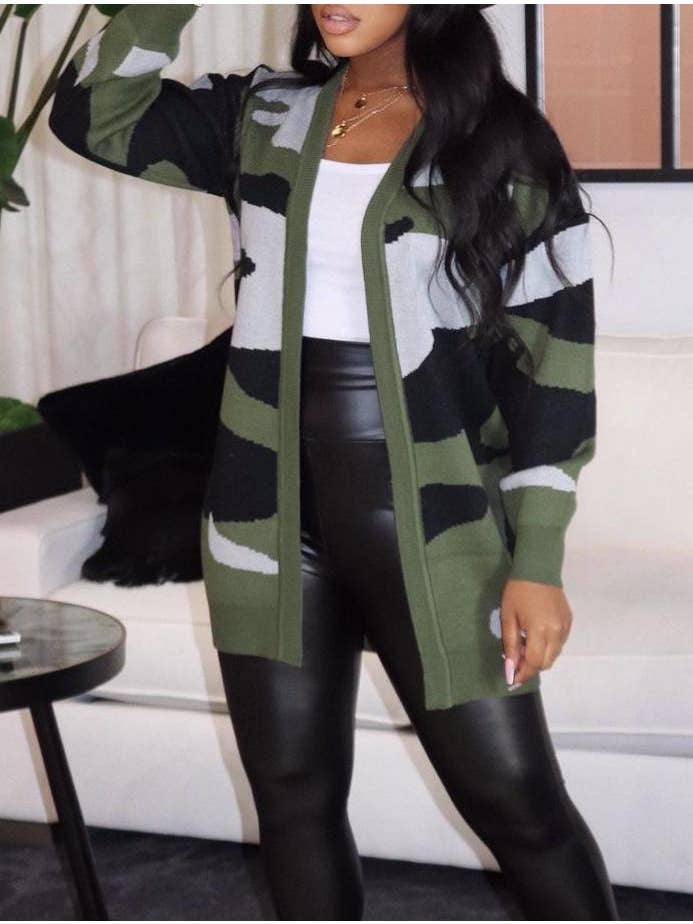 Rosa Clothing - Wholesale Cardigan - Women's - Camouflage knit sweater cardigan jacket