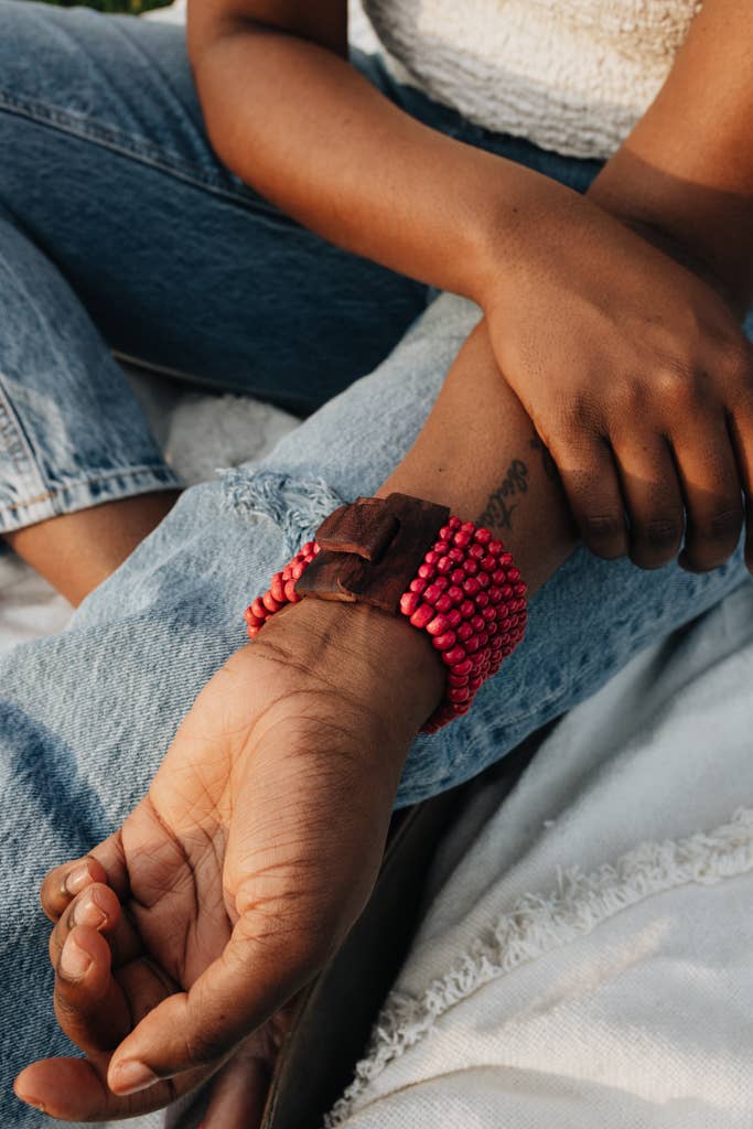 Crowned Free - Wholesale Beaded Bracelet - Unity Bracelet - Fuchsia2