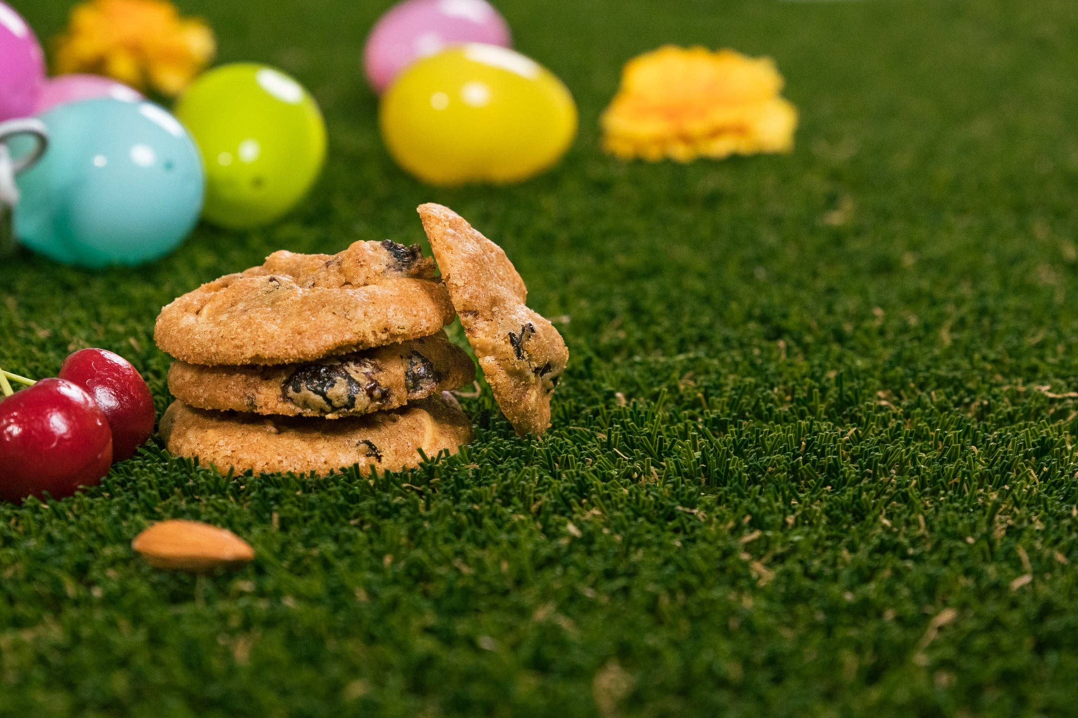 Kelley's Kookies - Wholesale Cookie - White Chocolate Almond Cherry1