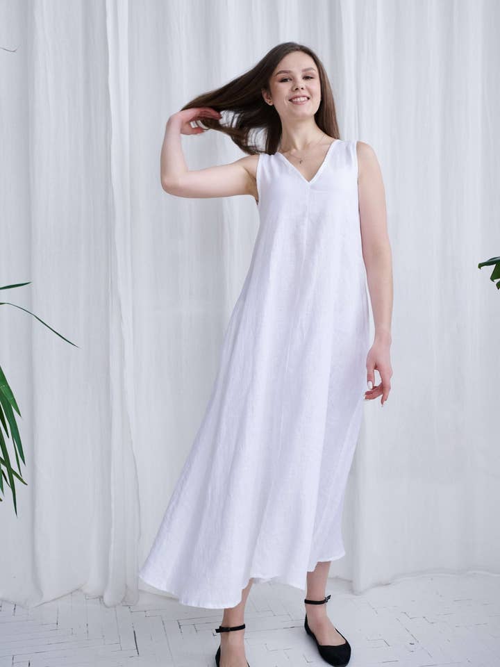 Novaro linnedragt for engroshandel hos VIL'NI