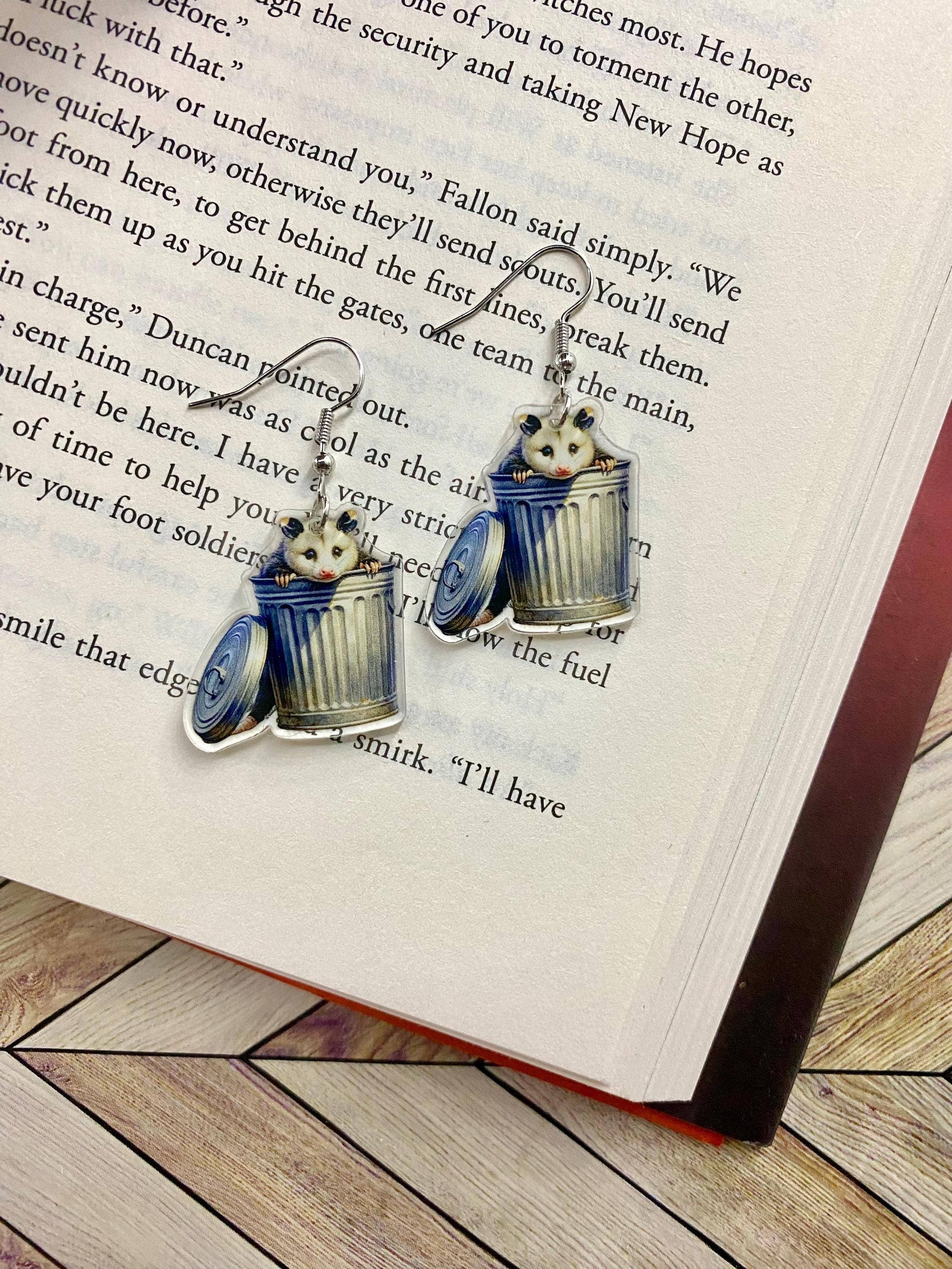 Briar layne - Wholesale Dangle Earrings - Opossum Trash Panda Possum Earrings Jewelry 2