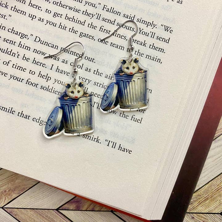 Briar layne - Wholesale Dangle Earrings - Opossum Trash Panda Possum Earrings Jewelry 2