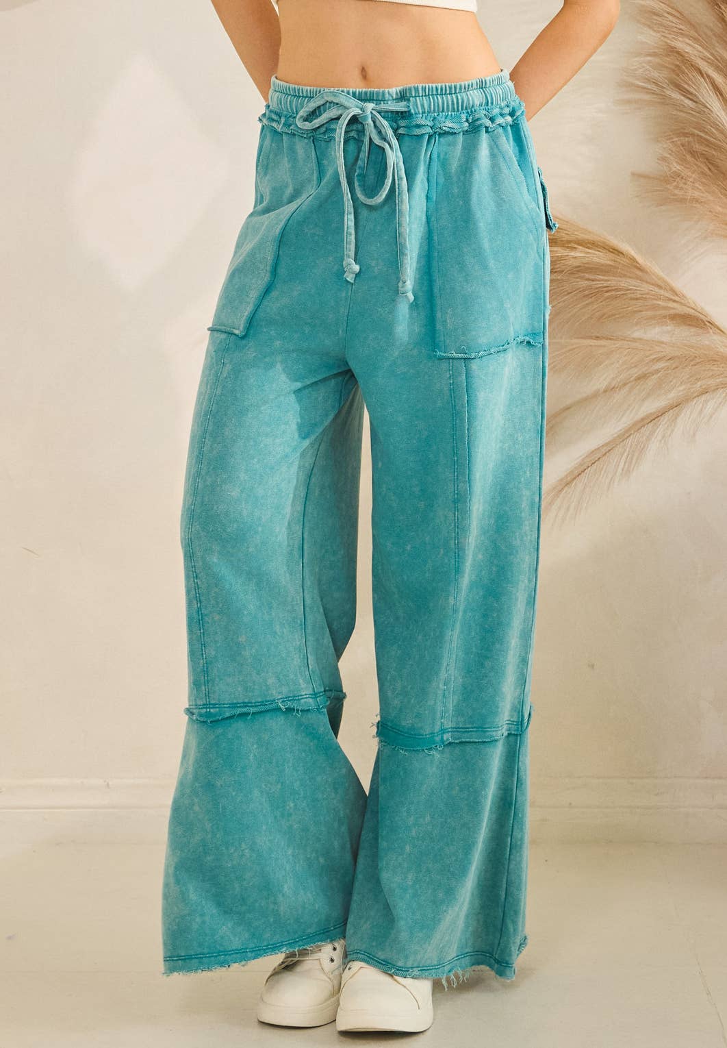 Sage + Fig - Wholesale Pants - Women's - MINERAL WASHED TERRY KNIT PANTS (SP7055-A)1