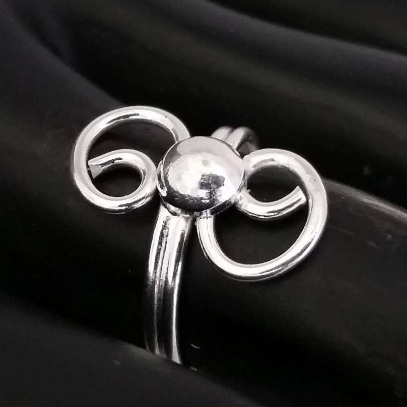 Costello International - Wholesale Toe Ring - Art Deco Silver Adjustable Beach Toe Rings42