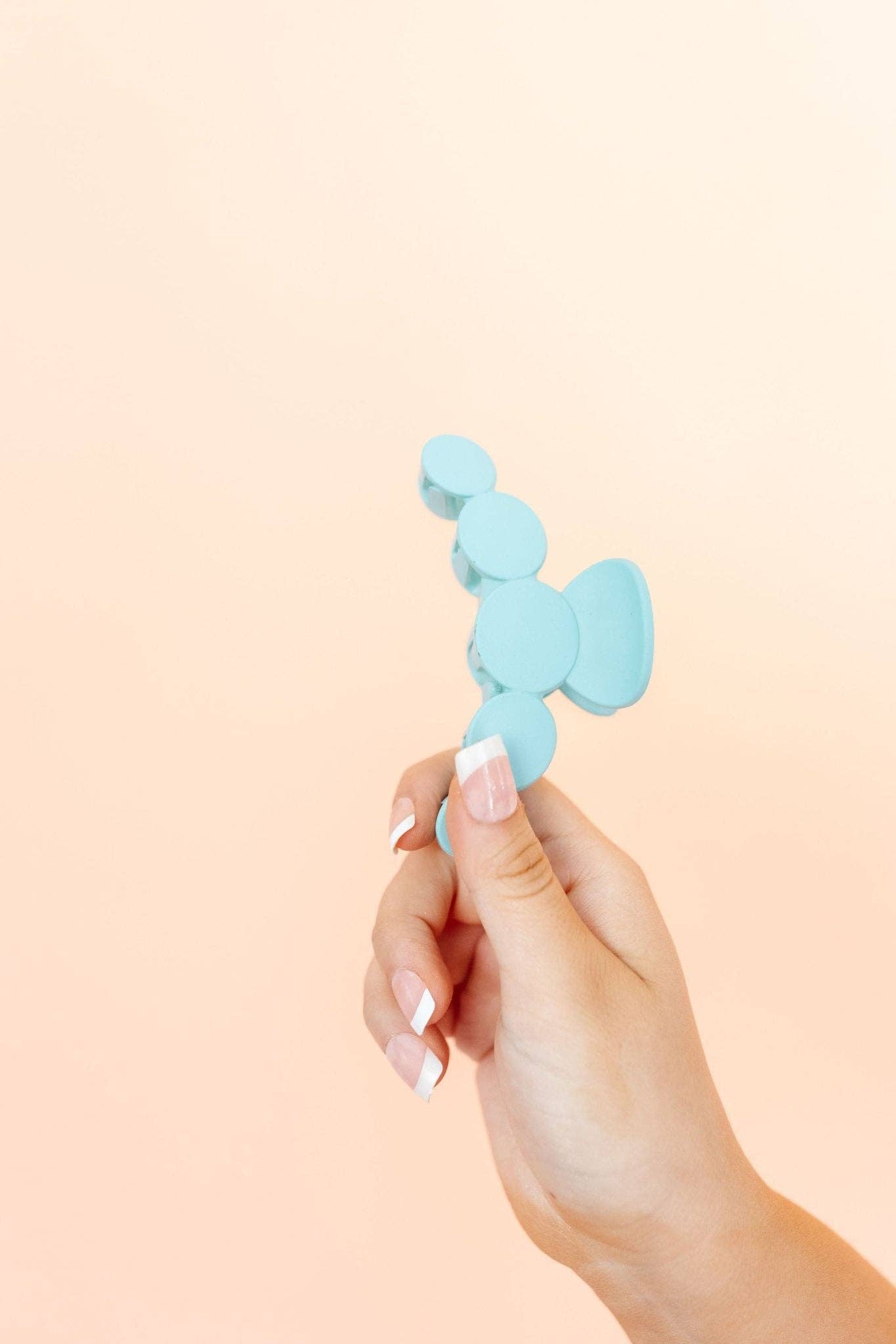 Shop Andi - Wholesale Hair Clip - Women's - Circles Claw Clip7