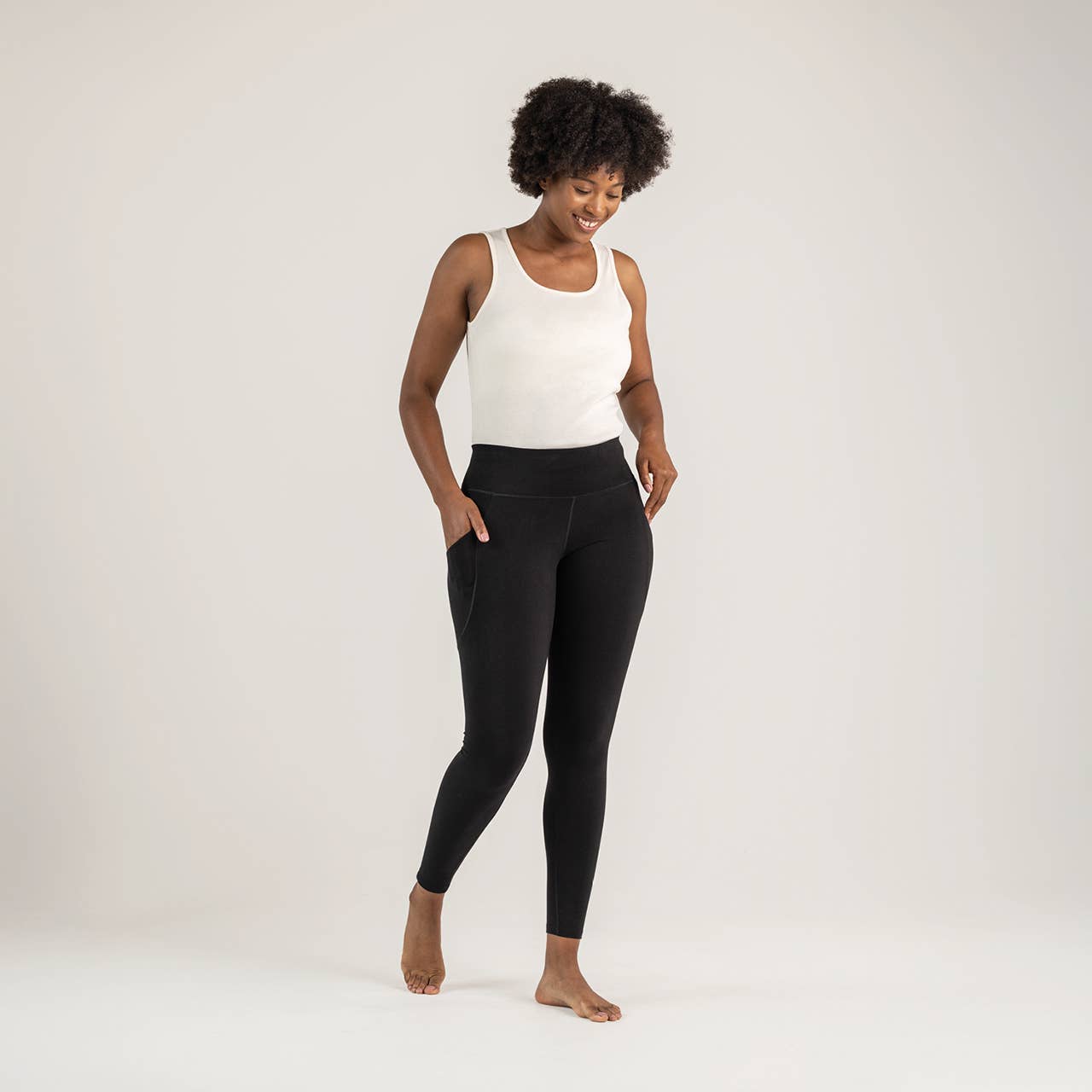 Black Organic Cotton - Blackout Pocket Leggings - Ankle for wholesale on Faire