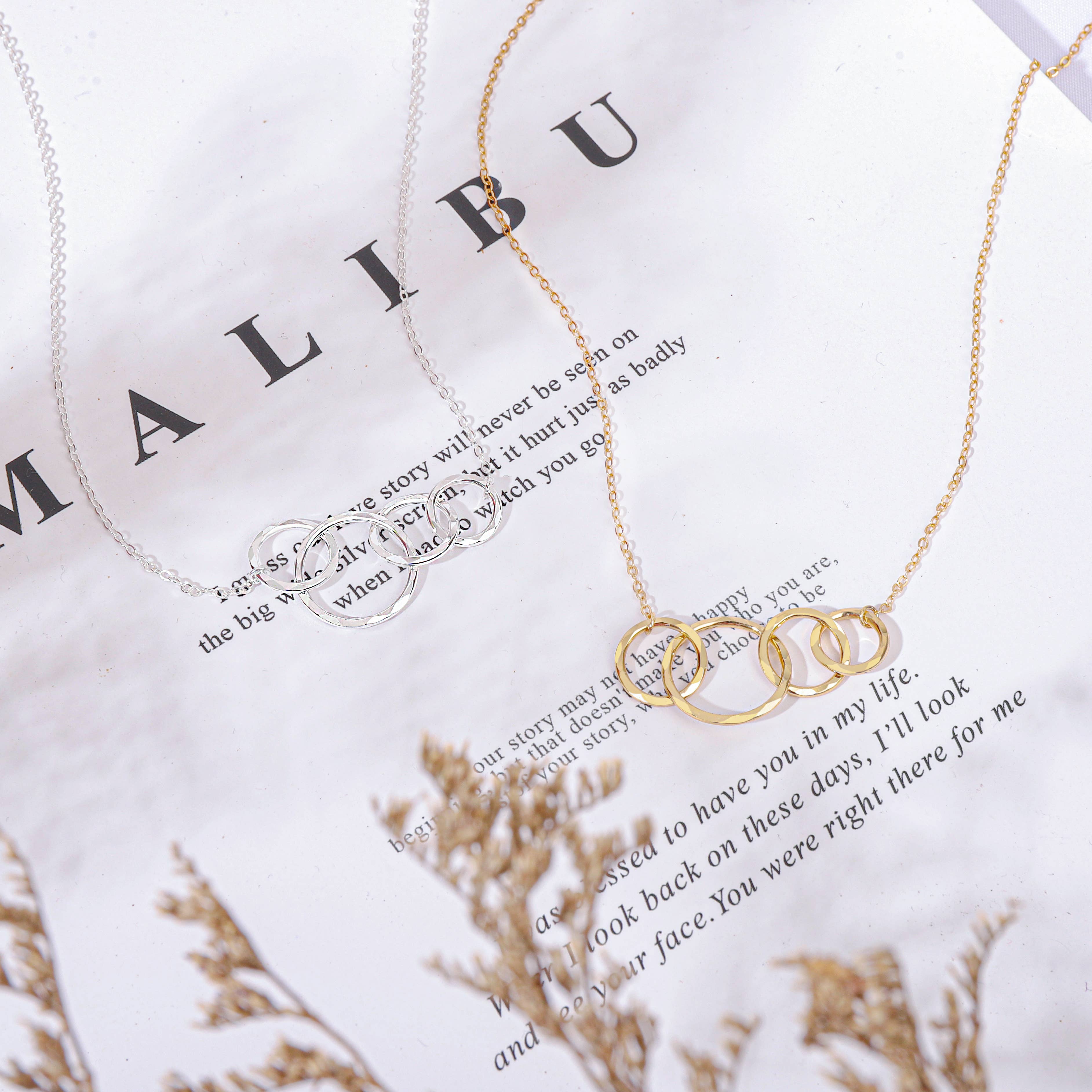 hope love shine - Vendita all'ingrosso Collana con ciondolo/pendaglio - Collana con 4 anelli in oro e argento - Regalo di gioielli per quattro sorelle6