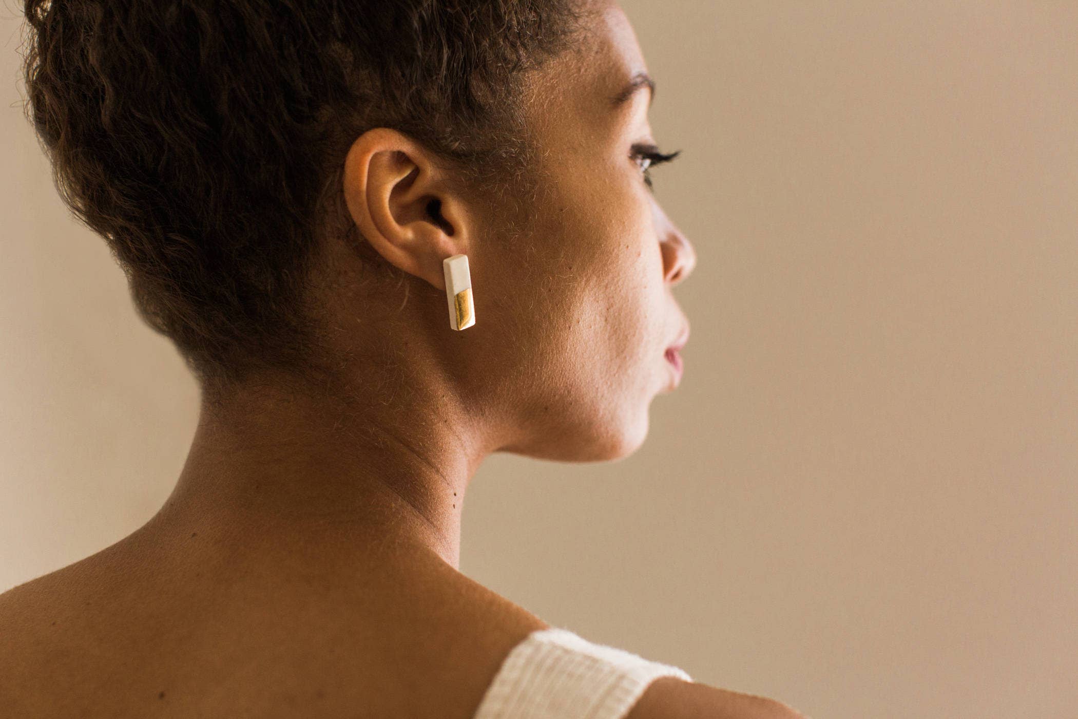 Jenna Vanden Brink Ceramics - Wholesale Stud/Post Earrings - Gold Dipped Bar Earrings1