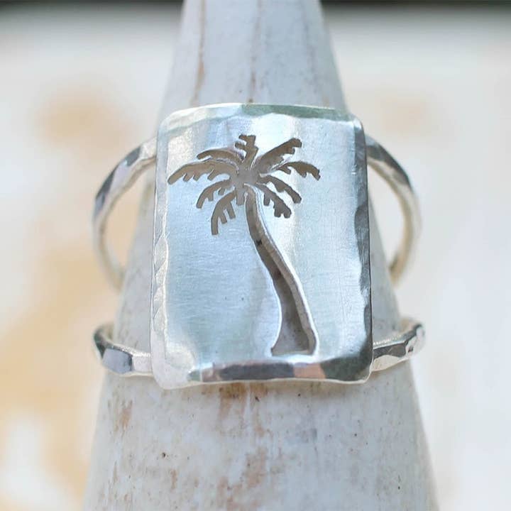 Dreaming Tree Creations - Wholesale Cocktail/Statement Ring - Under The Palm Tree Ring