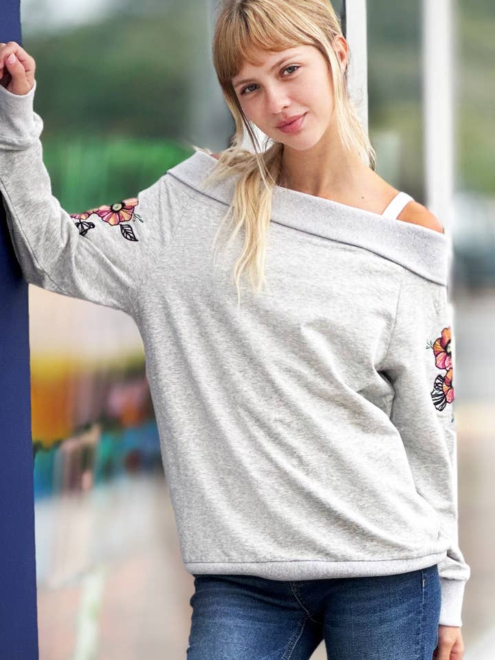 Off Shoulder Top for wholesale by Billy T