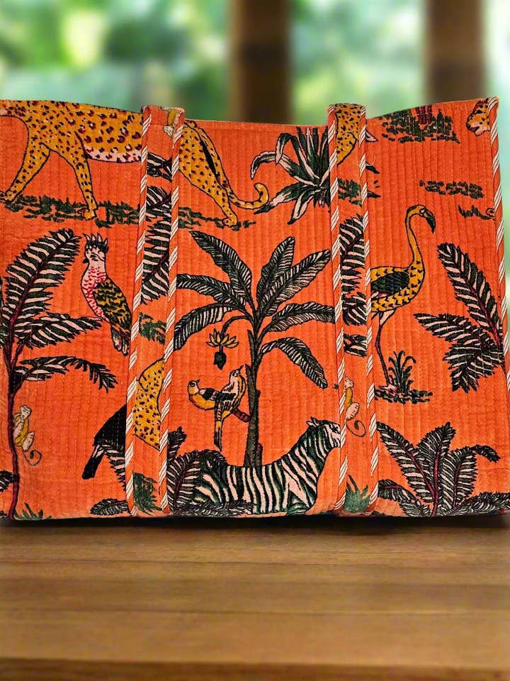 Zoo Orange pour la vente par Tibet Handicrafts LLC