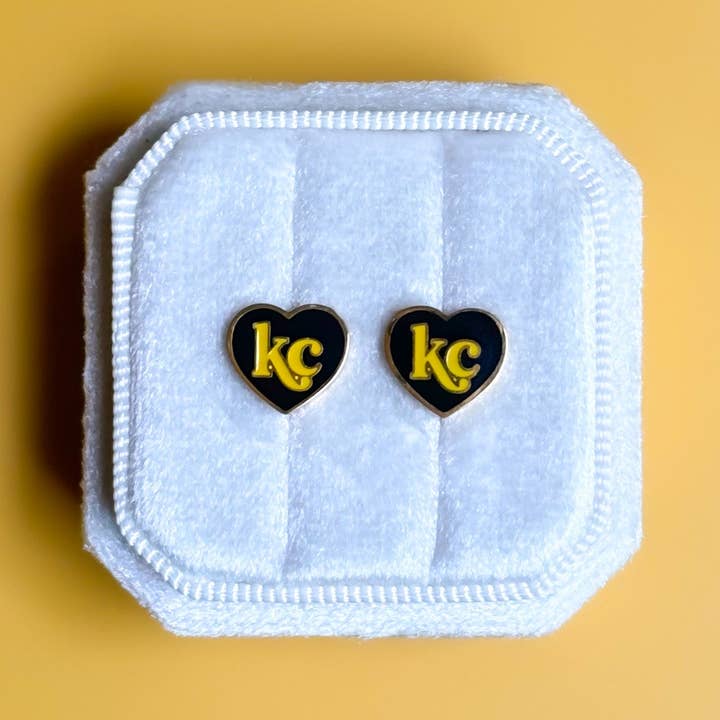 Brincos KC Heart Stud - Preto e Dourado por atacado de Desert Peach