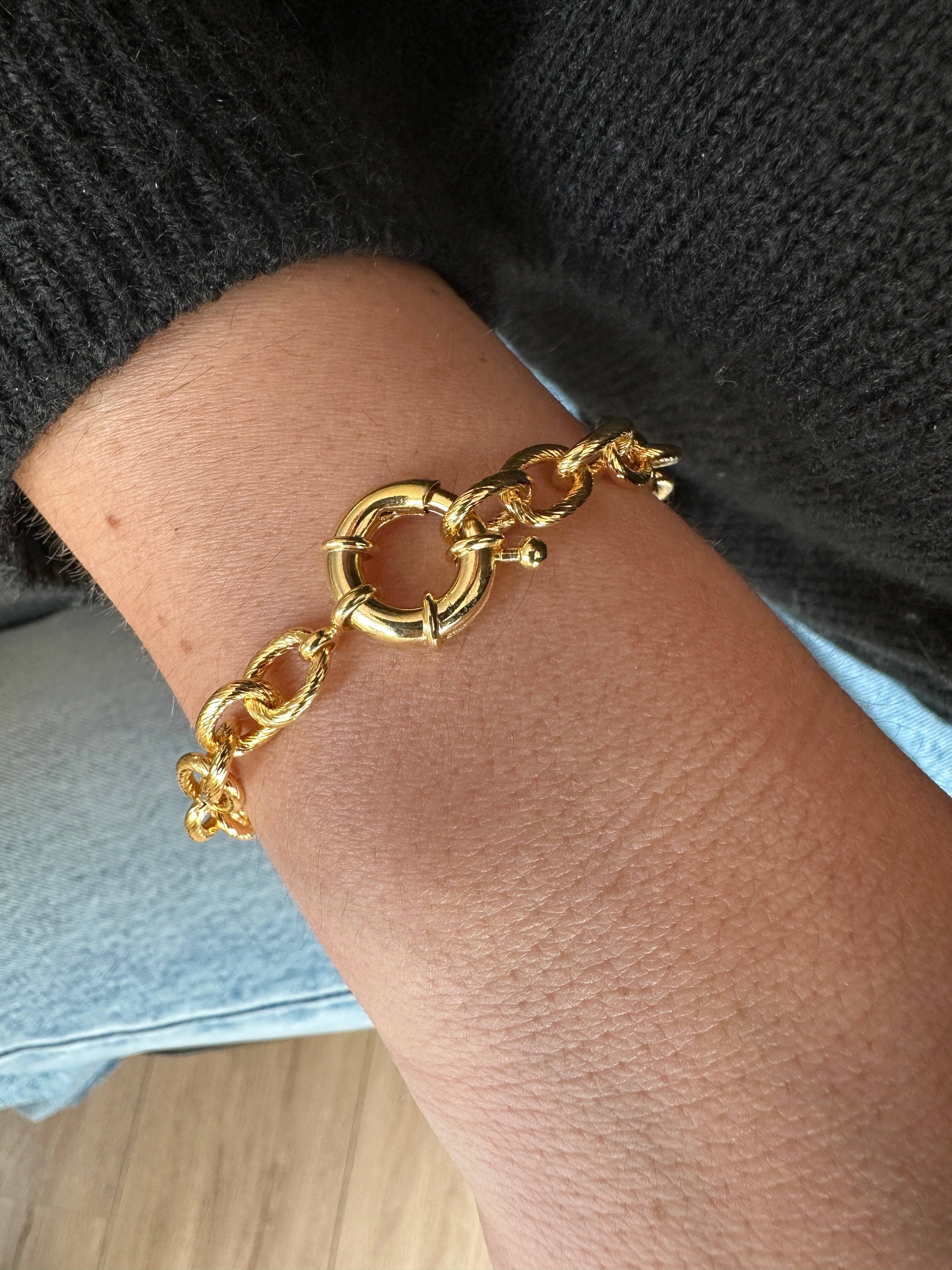 A.B. Paris – Großhandel Glieder- & Kettenarmband – Josie – Armband mit 24-karätiger Vergoldung6