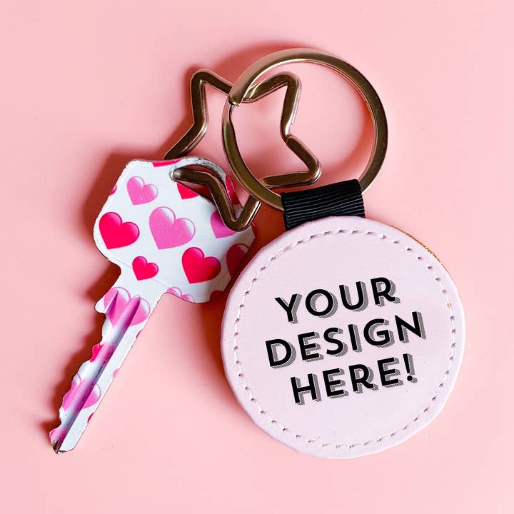 Portachiavi e ulteriori Risultati per portachiavi personalizzati all'ingrosso. Resi gratuiti e termini di pagamento a 60 giorni su Faire in tendenza su Faire.