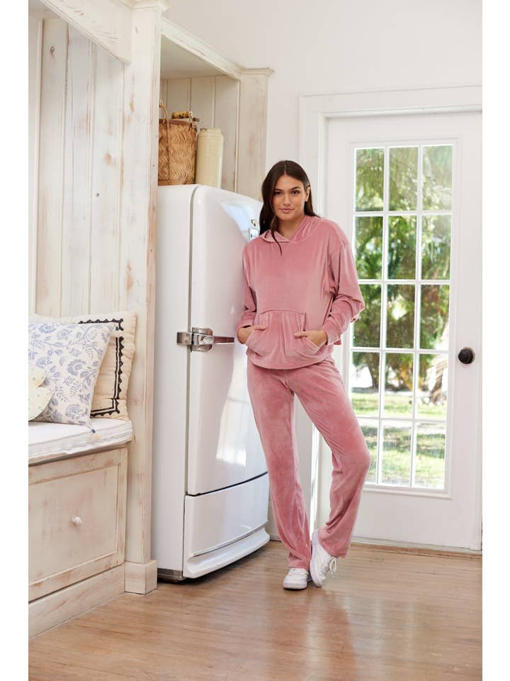 Empowear LLC – Engroshandel Loungesæt - Dame – Elsker Casual Så Blød Velour Hoodie og SweatPant 2-pc Sæt