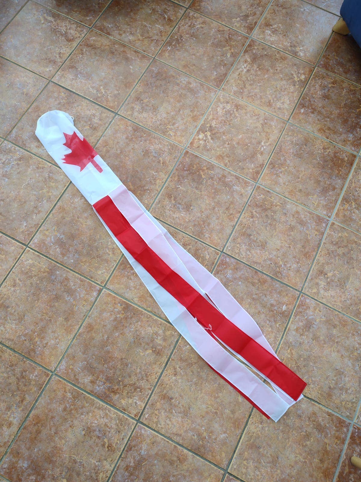 Worldwide Flags Ltd – wholesale Wind chime – 60" nylon Canada Windsock0
