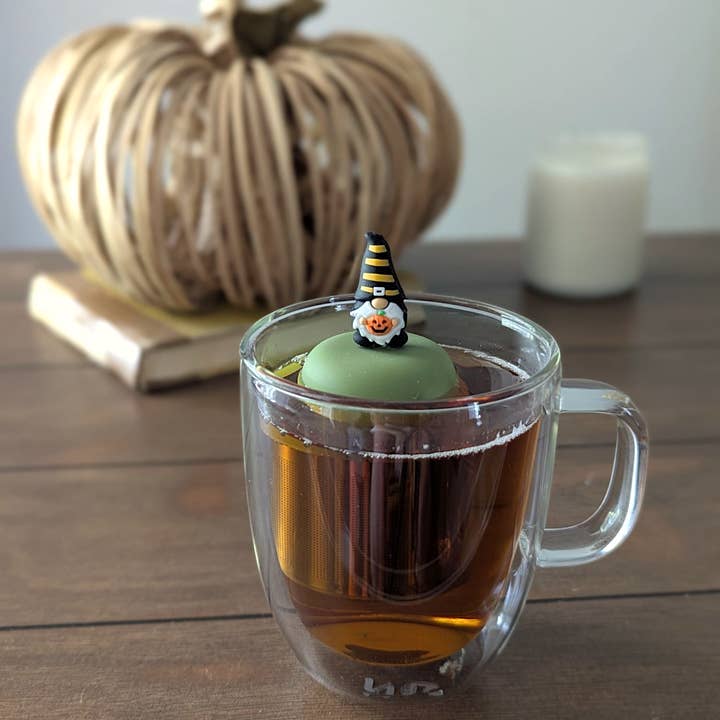 Float2infuse Tea Infuser - Wholesale Tea strainer/infuser - Jack-O-Lantern Gnome | Floating Tea Steeper | Green Base2