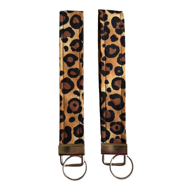 The Sticker Lab - Wholesale Keychain - Women's - Mystery Keychain Wristlet Pack