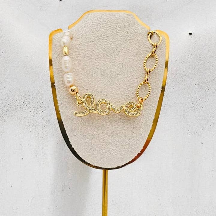 Shainys necklace for wholesale by Huracan