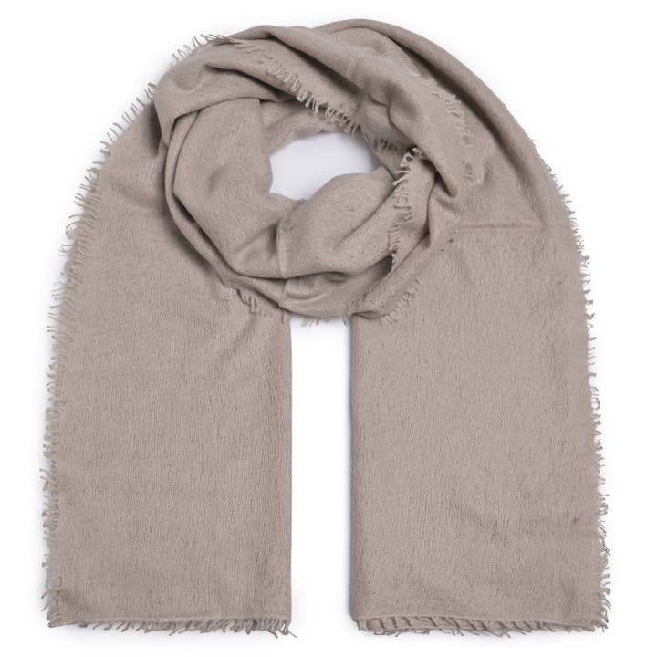 Feli-cs Cashmere Scarf in the Color Cashmere for wholesale by cute stuff GmbH