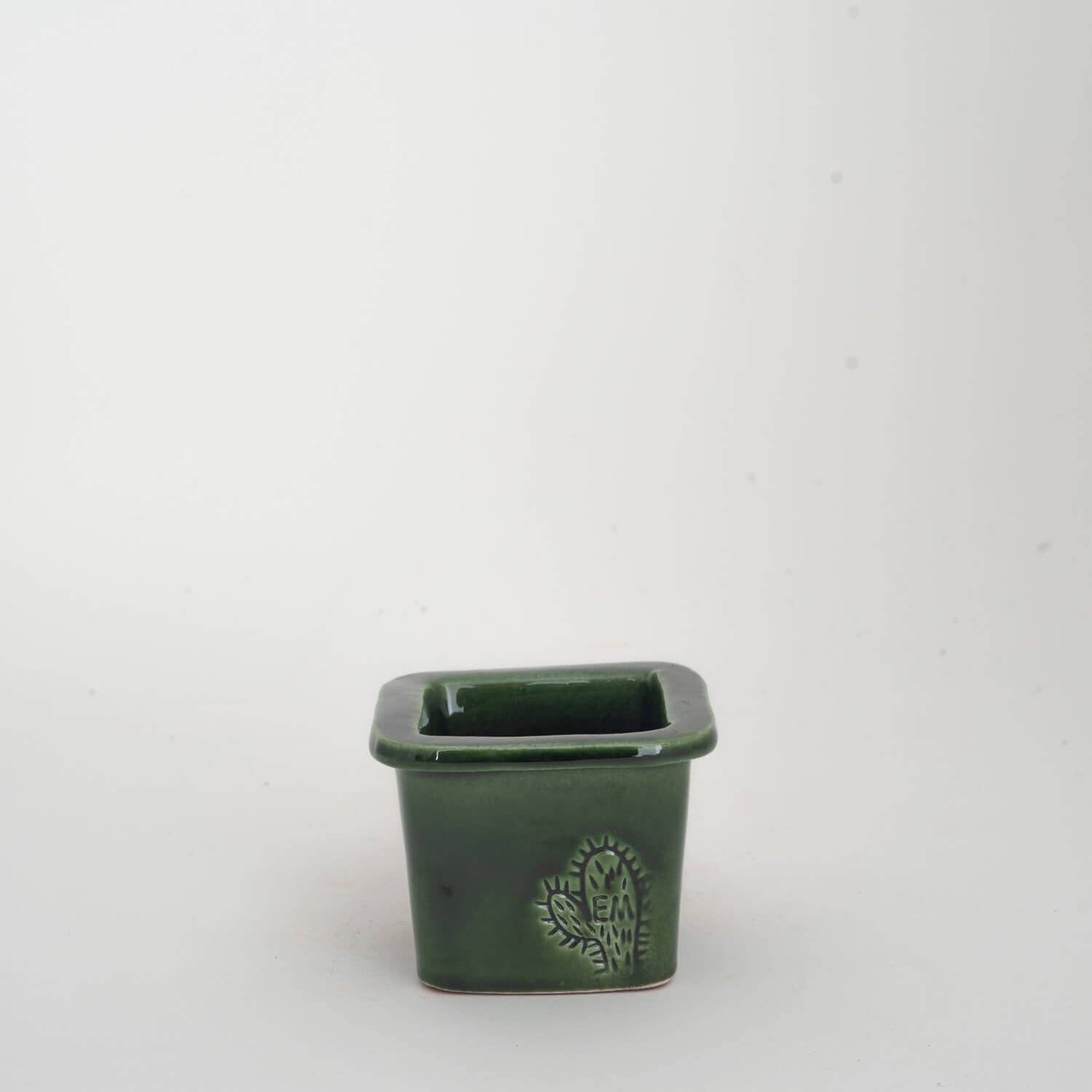 Vasos Quadrados by EM – Vaso de plantas por atacado – VASO QUADRADO MINI 6x6 - BRILHO44