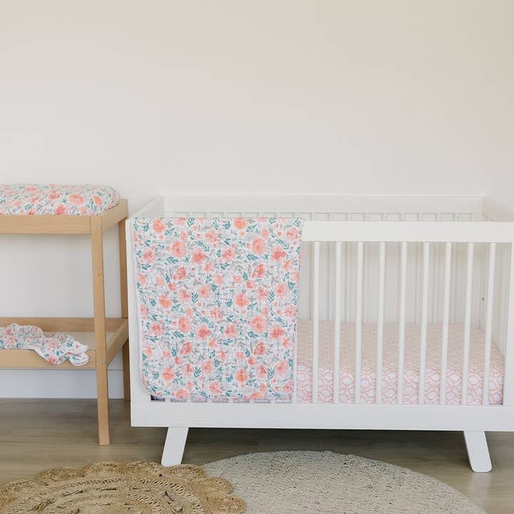 Bebe au Lait – wholesale Spjälsängslakan – Trellis Classic Muslin spjälsäng Sheet1