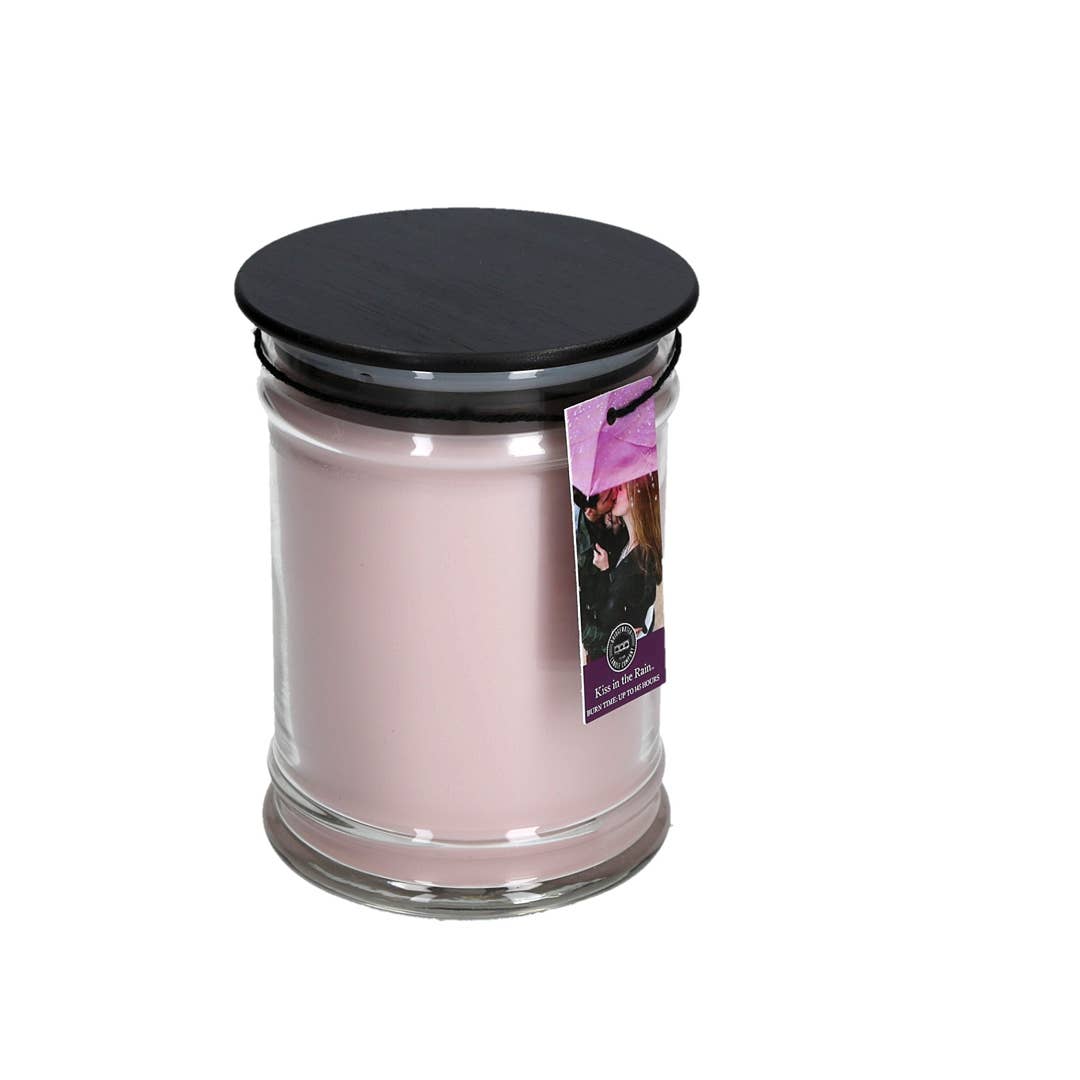 Bridgewater Candle Company - Wholesale Jar/Filled Candle - Kiss in the Rain 18oz Large Jar Candle0