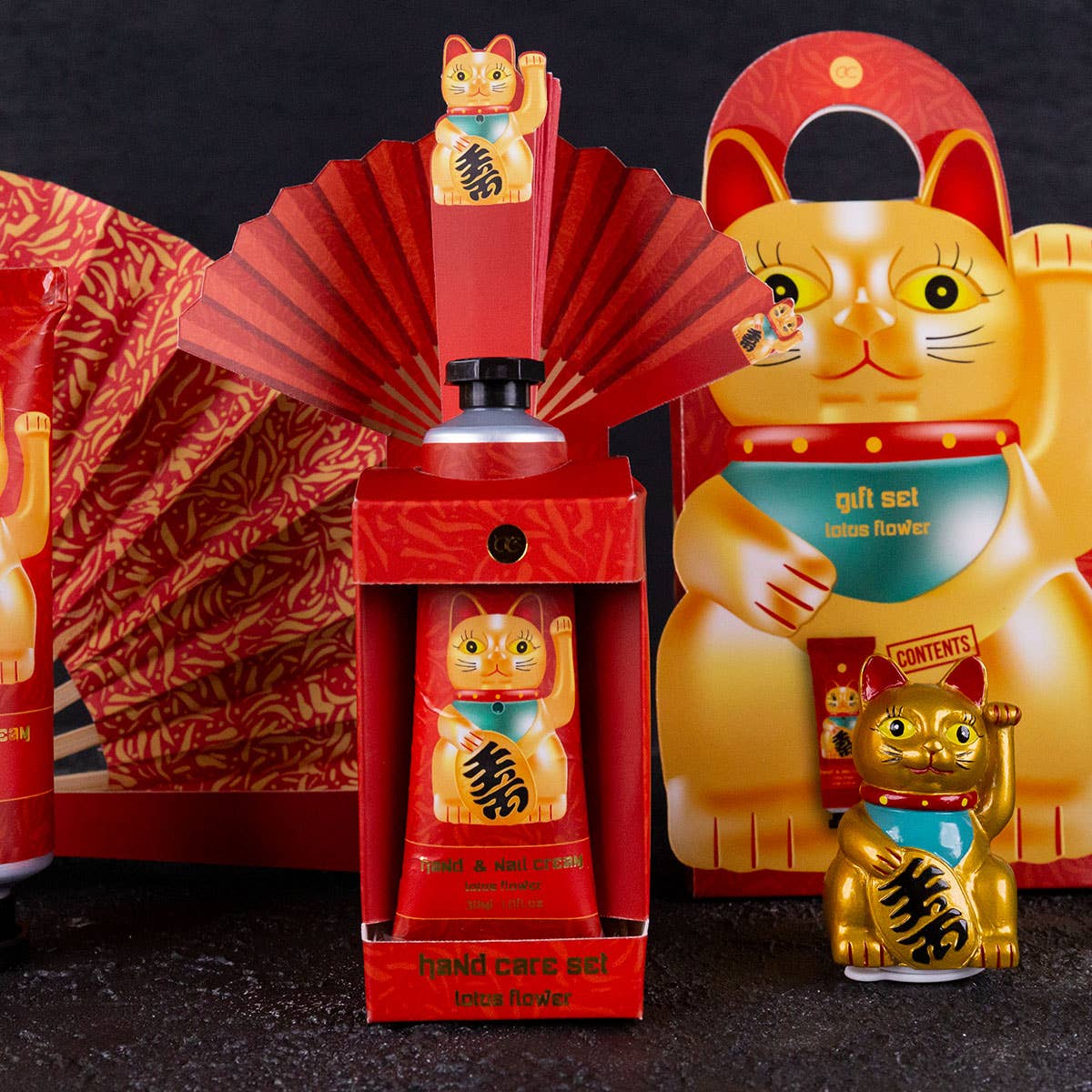 Accentra - Wholesale Hand Cream/Lotion - Waving Cat Hand Care Kit/Maneki Neko1