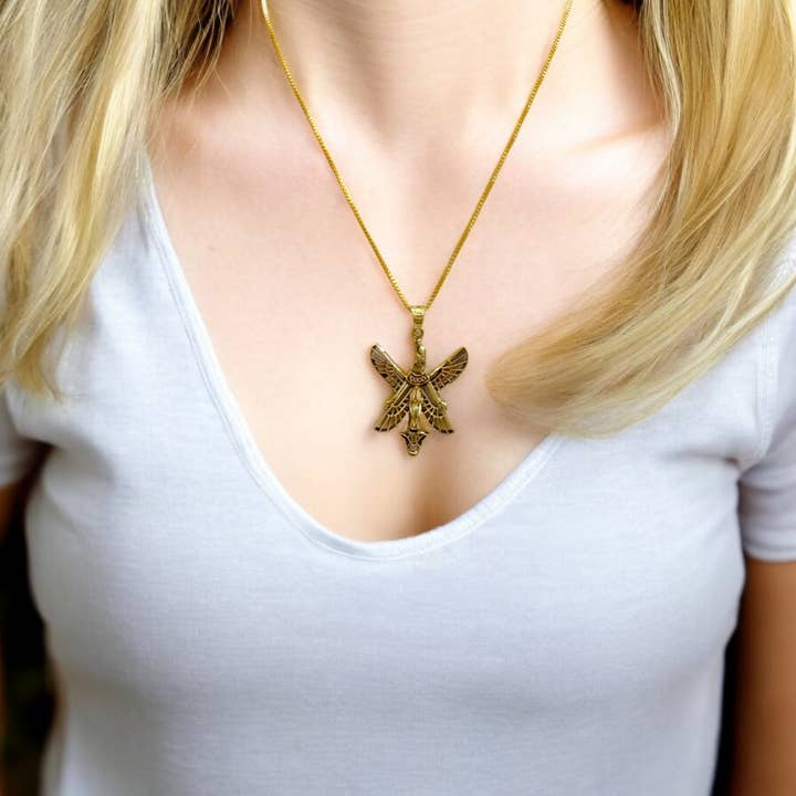 ALADDIN'S LAMP JEWELRY - Wholesale Individual Charm/Pendant - Goddess isis The Magician Gold Pendant Only3