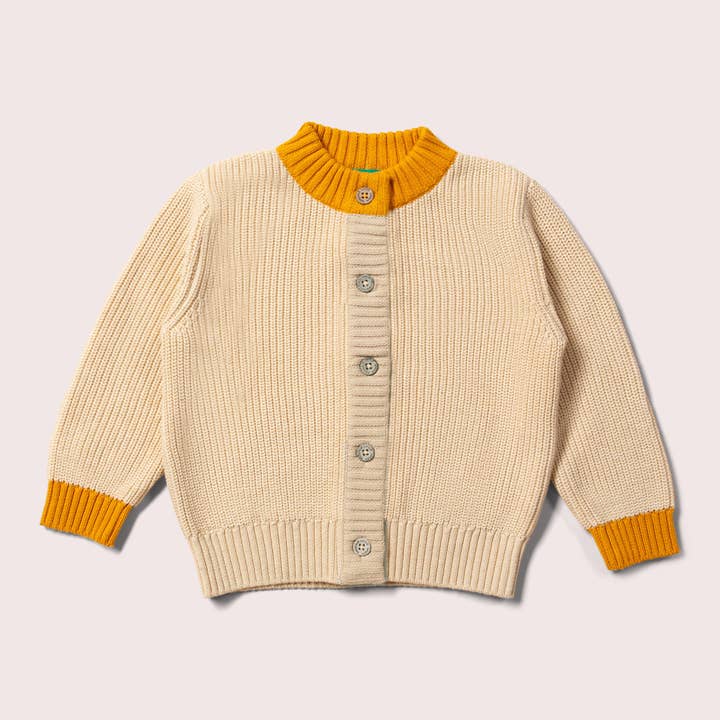 Cardigan en tricot douillet From One Tol Another pour la vente par Little Green Radicals