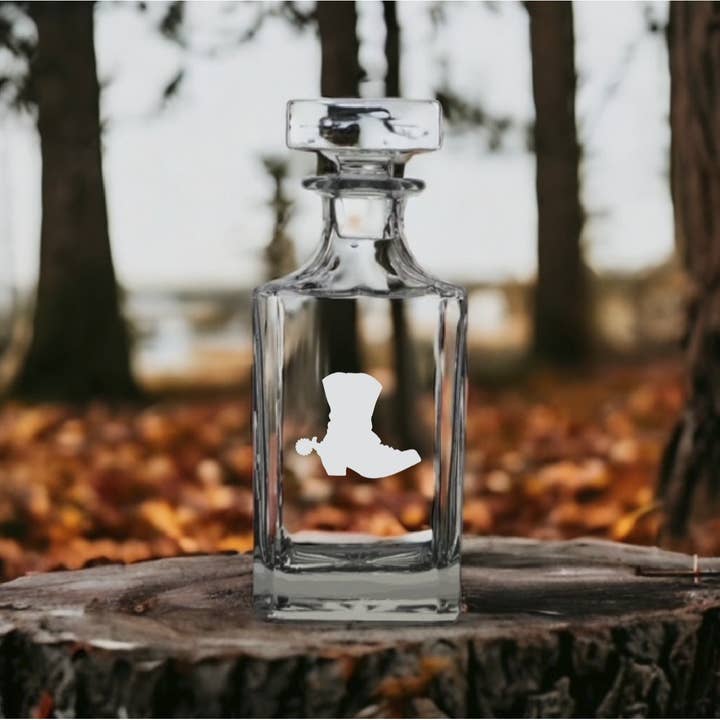 Cowboy Boot 26oz Bourbon Whiskey Glass Decanter for wholesale by Texan Customs
