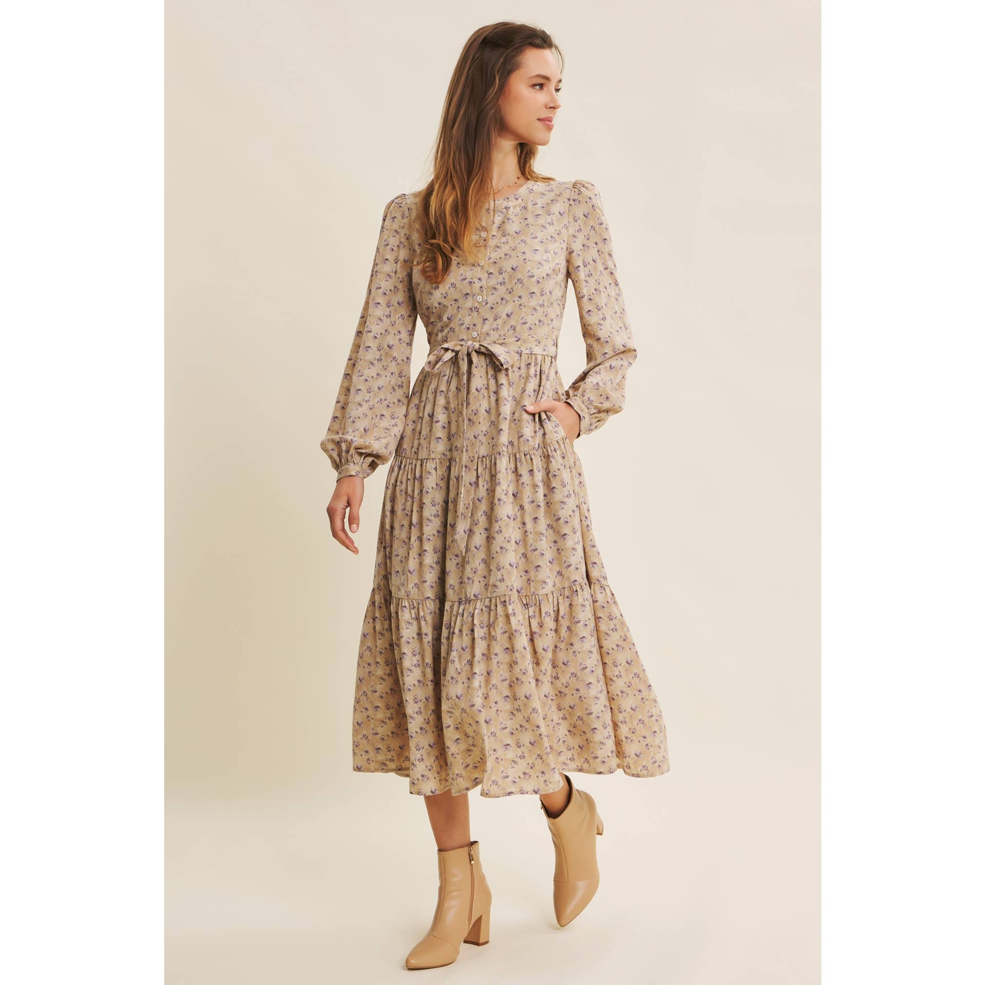 PIETRA MULTI ABITO MIDI FLOREALE MODERNO CON VOLANT E CINTURA in vendita all'ingrosso su Faire11