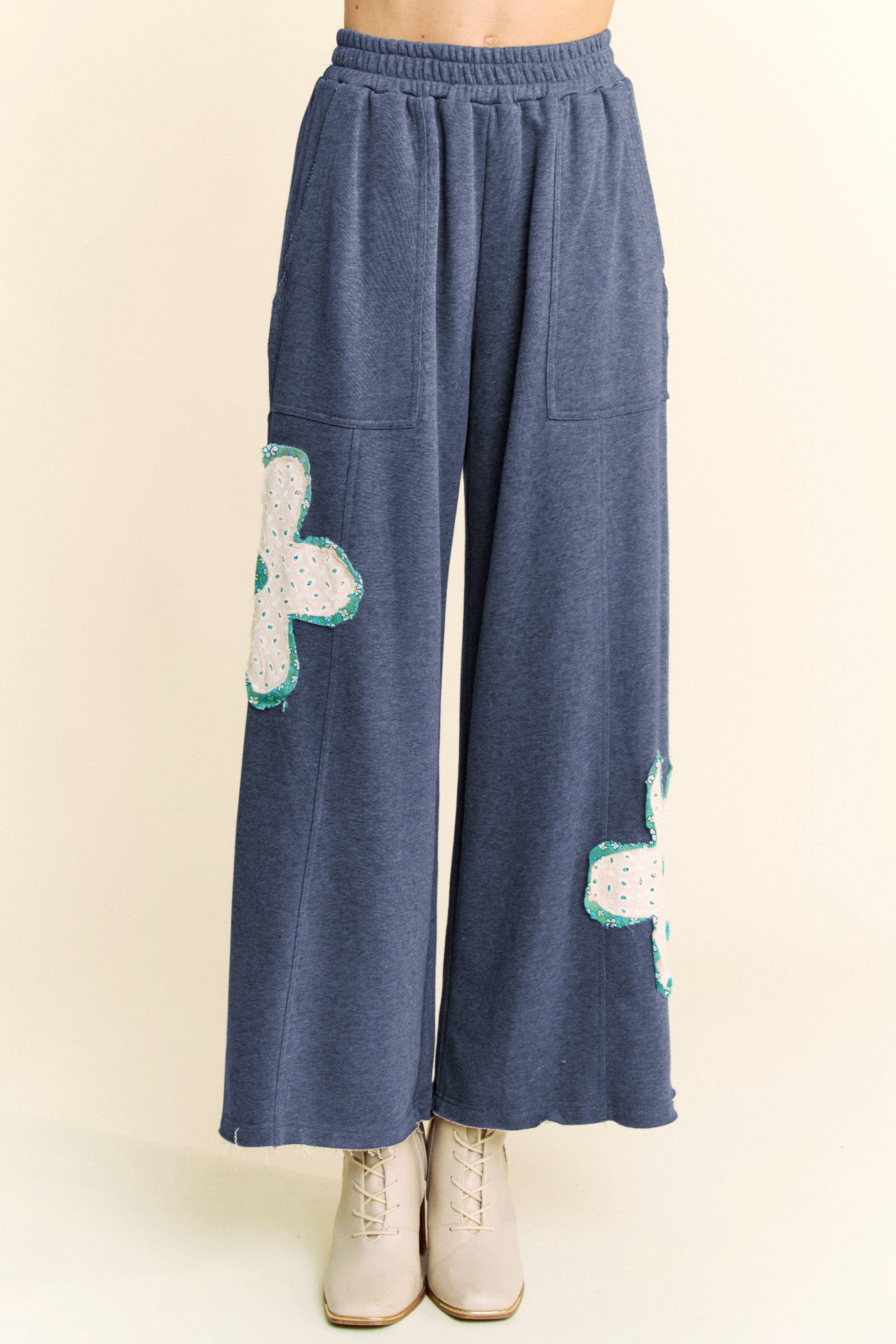 Davi & Dani - Wholesale Pants - Women's - FLORAL PATCH POCKETS ELASTIC TERRY EASY PANTS