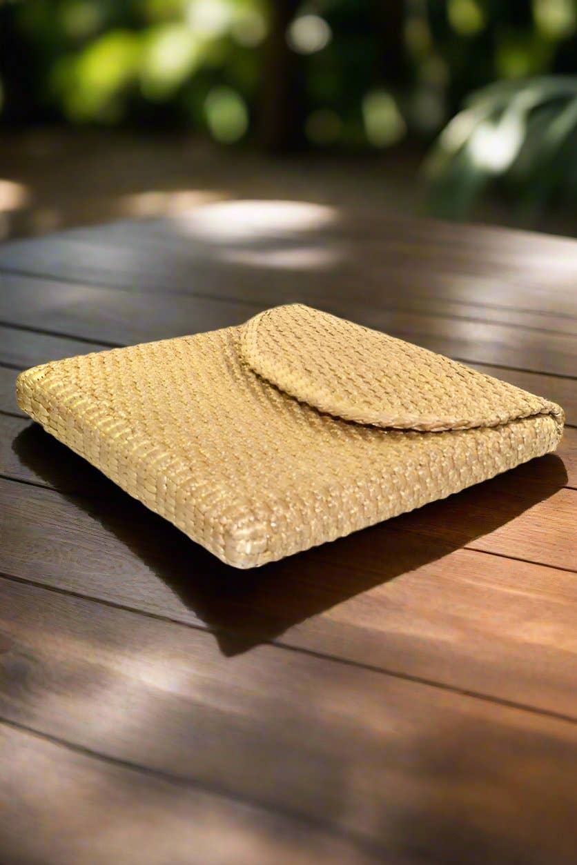 Light Honey Water Hyacinth Laptop and Tablet Sleeve for wholesale on Faire1