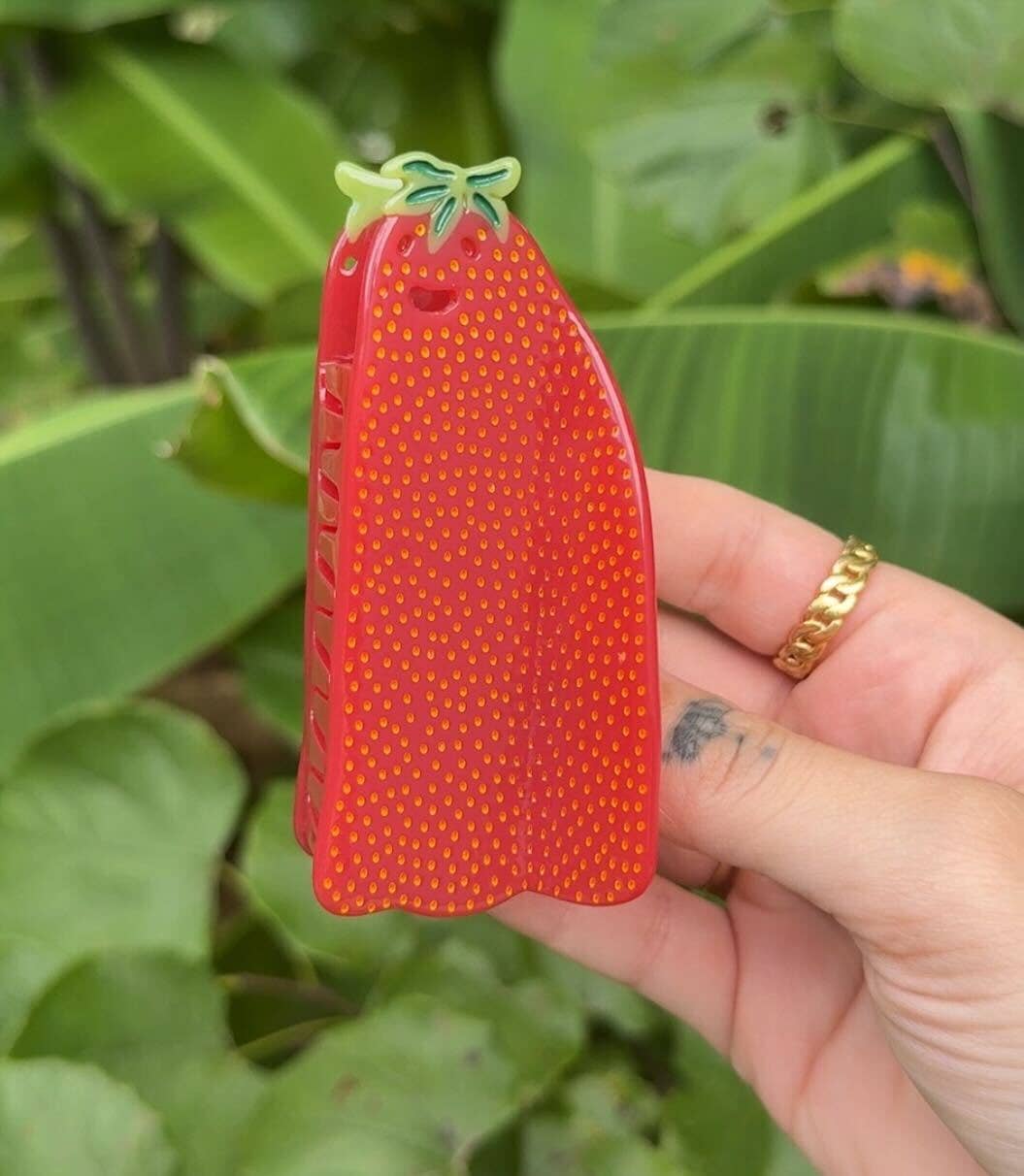 COLETTE BERNARD - Wholesale Sculpture - Berry Ghost Claw5