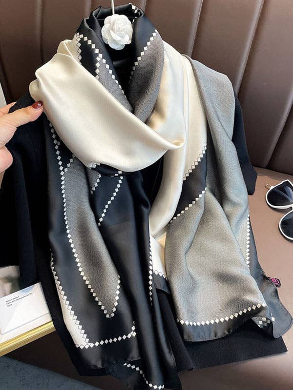 Châle et écharpe de protection solaire de couleur contrastante pour la vente par VividLux