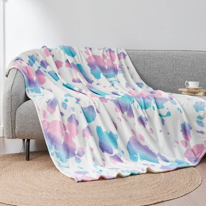 DreamValley - Wholesale Throw Blanket - CB Cow Print Throw Blanket MilkyPlush9