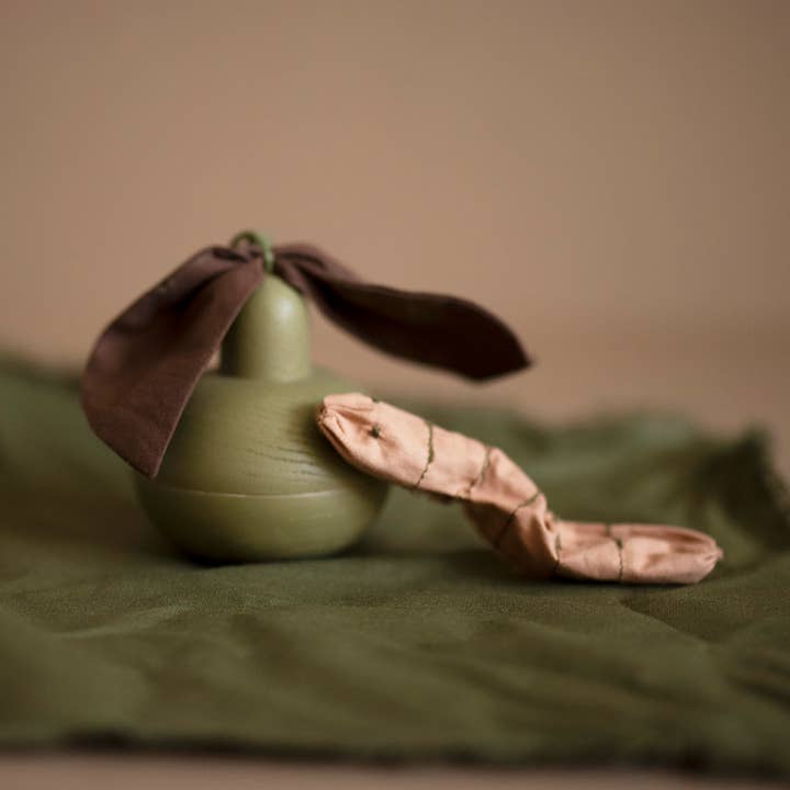 Natural Toy Story. Pear on the Magnets & little friend for wholesale by Babai