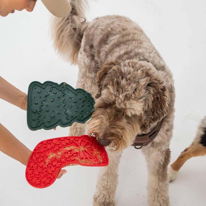 dexypaws - Wholesale Pet Food Mat - Dog - Stocking Enrichment Lick Mat with Silicone Spatula