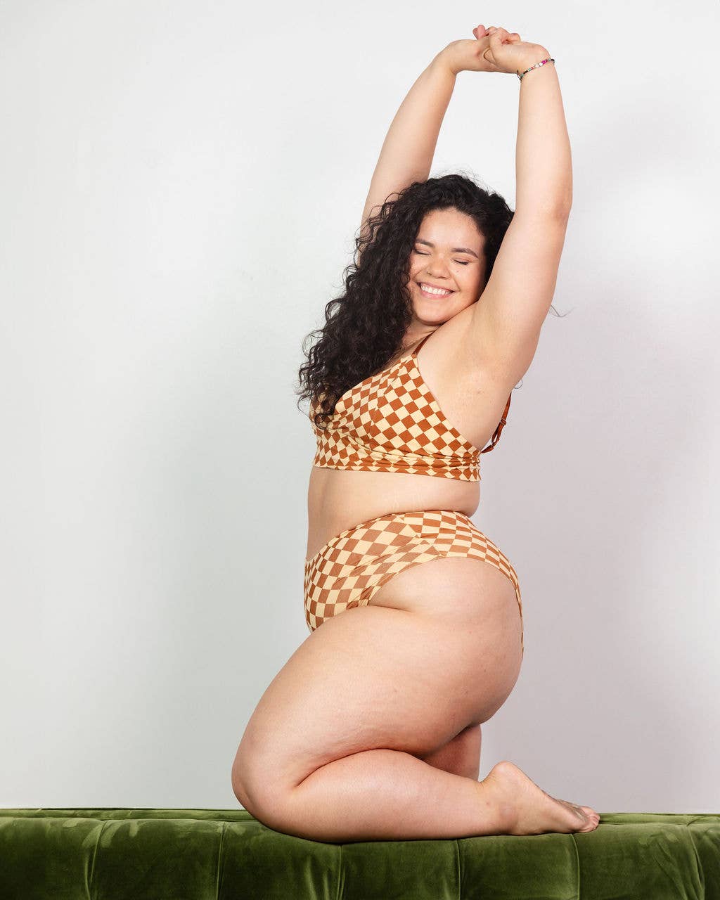 Discreture - Vente Brassière – femme - Bralette Longline en chocolat au lait et diamants3