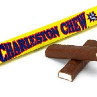 Long Island Candy Factory - Wholesale Gummy - Tootsie Charleston Chew Vanilla 36 Count 0.65 oz Changemaker