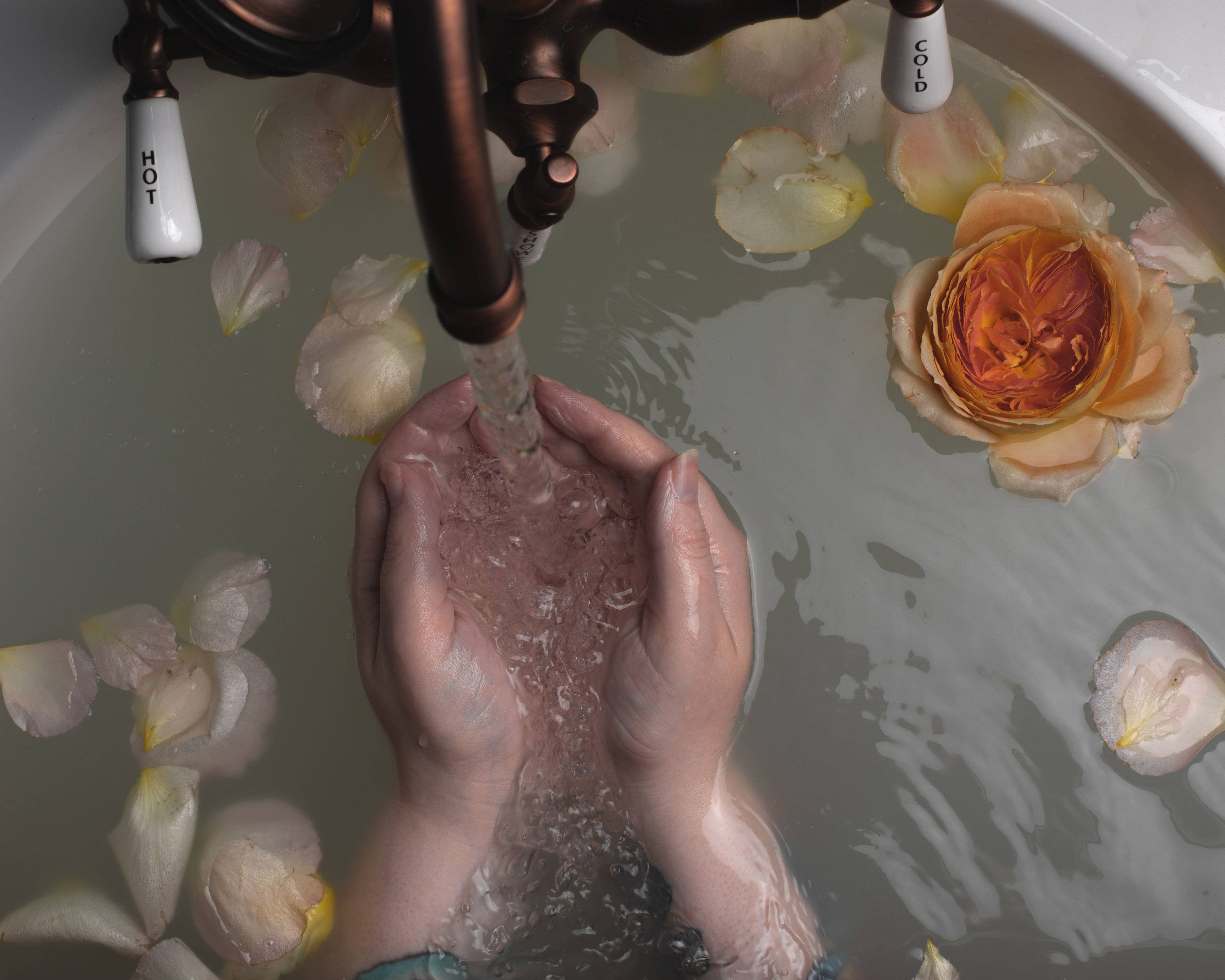 Seagrape Apothecary – wholesale Badsalt och skumbad – TRÄ + RÖK BAD BLÖT1