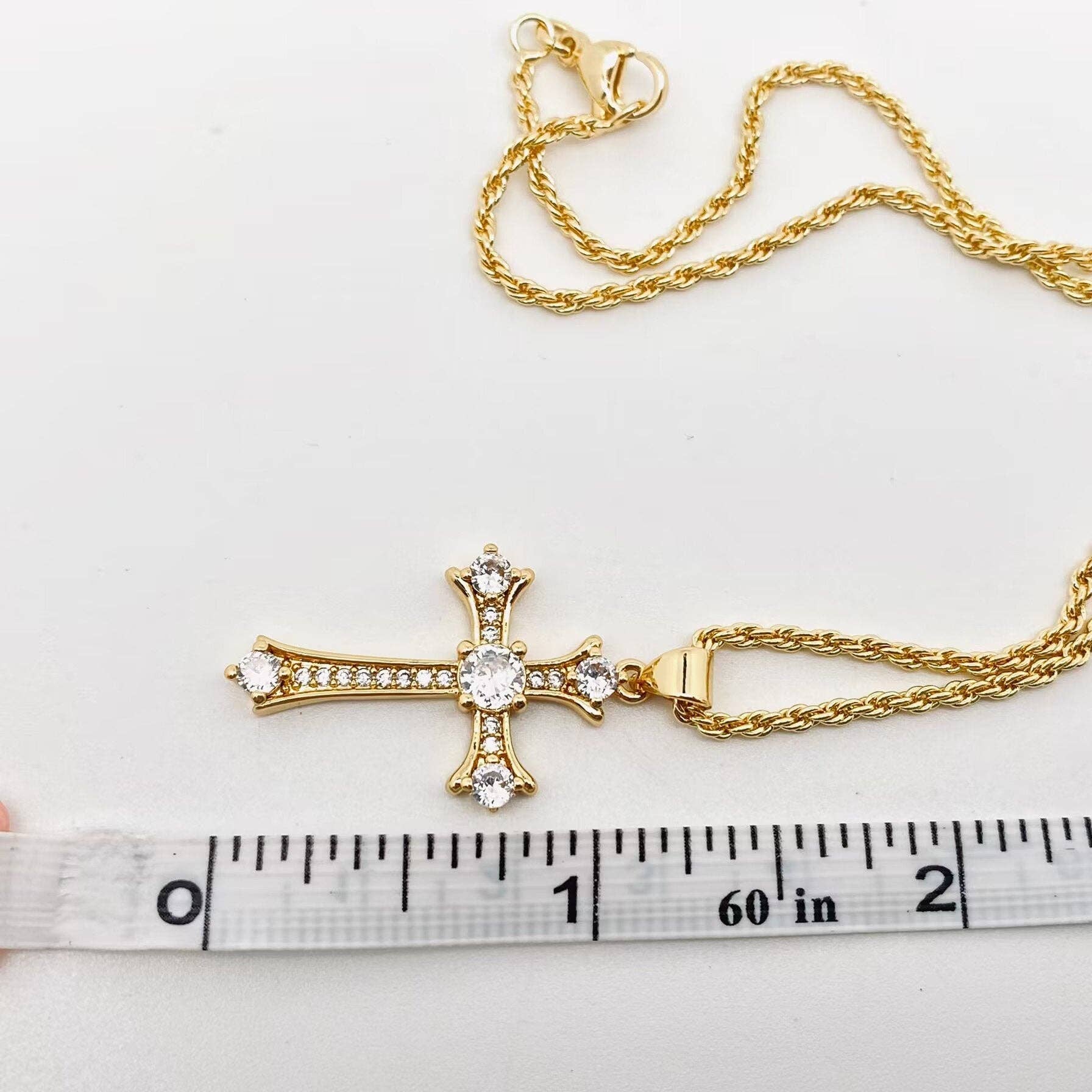 Mio Queena - Vendita all'ingrosso Collana con ciondolo/pendaglio - Collana con pendente a croce in zirconia cubica placcata in oro 18 carati6