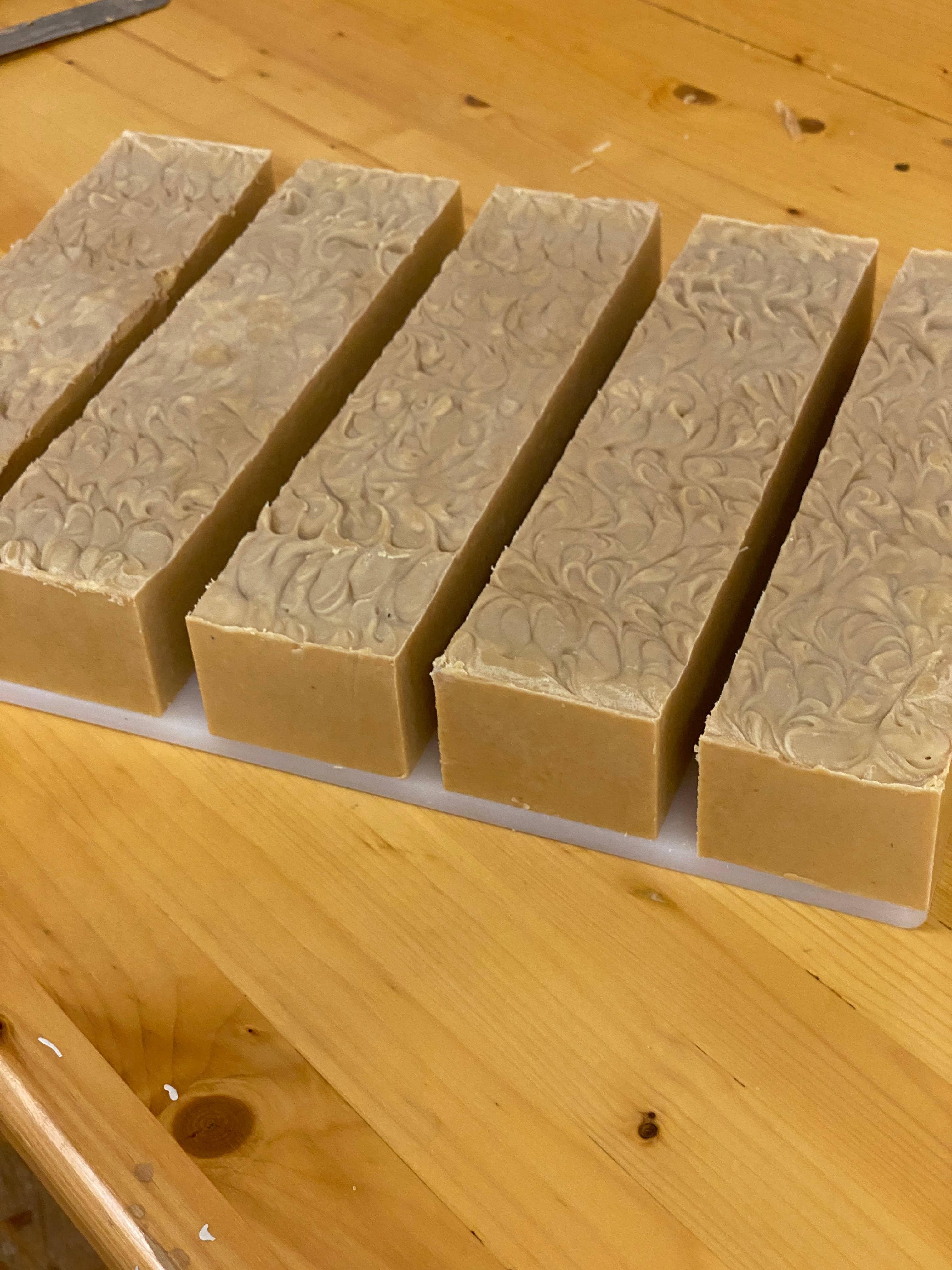 Bulles De Camargue - Wholesale Bar Soap - Artisanal superfatted soap with organic goat milk LE BRIQUETTE5