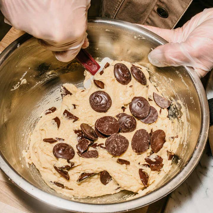 Raaka Chocolate - Wholesale Chocolate - 75% Cacao - Maple Dark Couverture - PASTILLES (10lb Bag)4