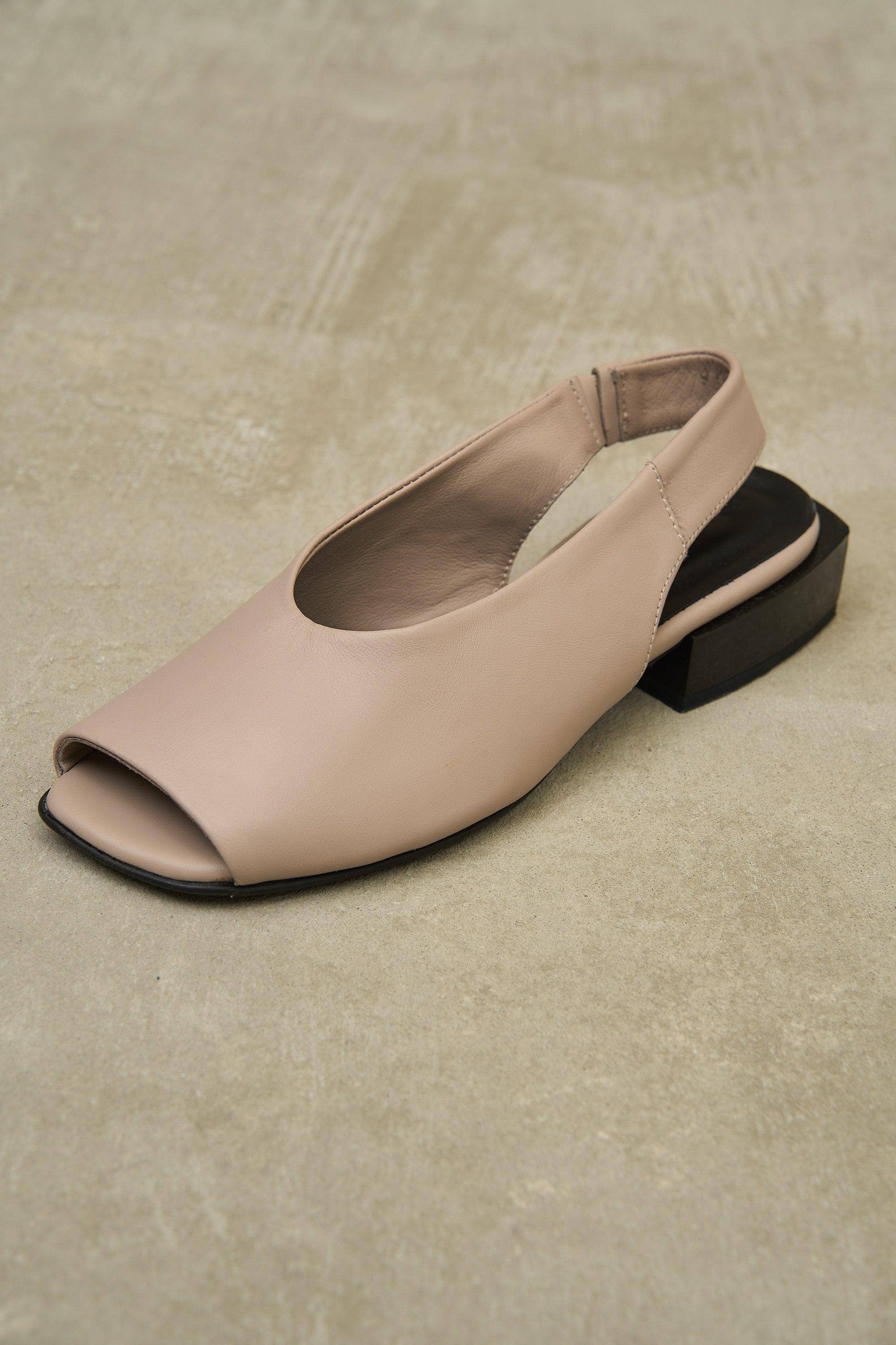 Black Gloss Block for wholesale on Faire19