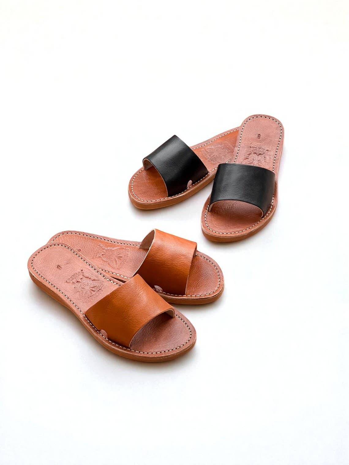 HandmadeBestSeller – wholesale Sandals – Women's – Handmade Moroccan Leather Slides – 3 Colors6